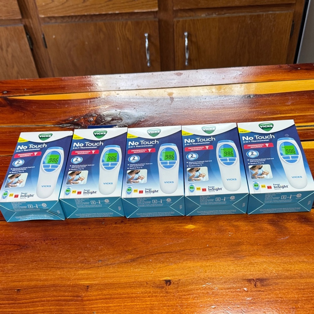 Vicks No Touch Thermometer LOT OF 5